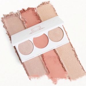 SOLD    OFRA x Madison Miller Highlighter & Blush